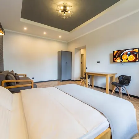 Idea Design Prorizna Apartahotel Kiev