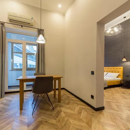 Idea Design Prorizna Apartahotel 4*