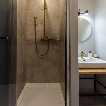 Апарт-готель Idea Design Prorizna 4*