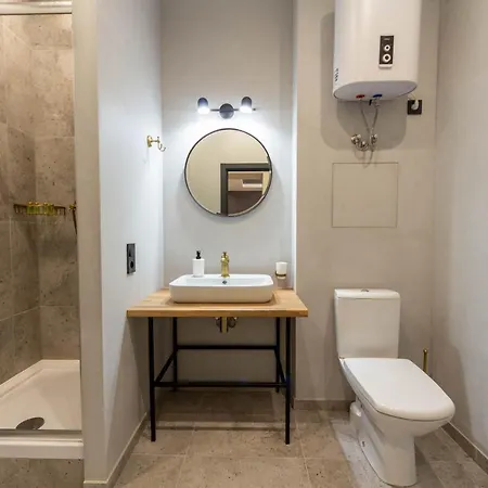 Aparthotel Idea Design Prorizna 4*